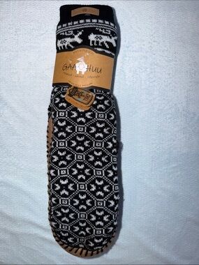 Black & White Nordic Pattern Men's Slipper Socks